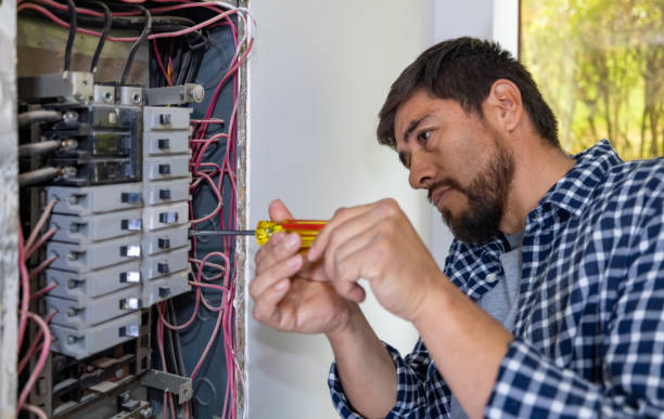Best Commercial Electrician Services  in Edgewood, NM